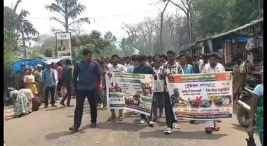 రహదారి భద్రత నిబంధనలు పాటించండి ;:గూడెం కొత్త వీధి ఎస్సై సురేష్