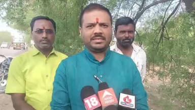 धरणगाव: दारूच्या नशेत चिथावणी दिल्यानेच क्रिकेटची पिच खोदली : माजी जिल्हा परिषद सदस्य प्रतापराव पाटील यांचा आरोप