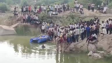 ಇಳಕಲ್: ಹನುಮನಾಳ ಗ್ರಾಮದಲ್ಲಿ ಕಲ್ಲಿನ ಕ್ಯಾರಿಯಲ್ಲಿ ಈಜಲು ಹೋದ ಇಬ್ಬರು ಬಾಲಕರು ನೀರುಪಾಲು