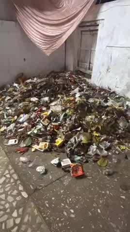 पाली: माता बिरासनी मंदिर में कचरे की माला का खेल, वायरल वीडियो से मचा हड़कंप