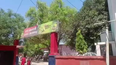 लालगंज: देवगांव थाना क्षेत्र में तेज रफ्तार ट्रक ने ऑटो में मारी टक्कर, मां-बेटे की मौत, ट्रक चालक के खिलाफ मुकदमा दर्ज