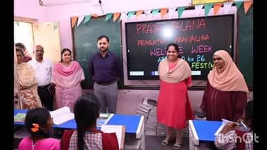 తాండూరు: బంట్వారం కేజీబీవీ బాలికల వసతిగృహాన్ని సందర్శించిన కలెక్టర్ దీపక్ తివారి