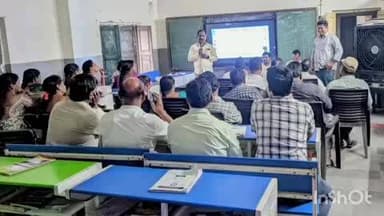 వికారాబాద్: కుటుంబ గనన ప్రక్రియను పారదర్శకంగా నిర్వహించాలి: పరిగిలో డిప్యూటీ తహసిల్దార్ విజయేందర్