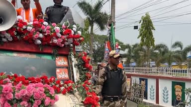 দিনহাটায় শেষদিনের প্রচারে বিজেপি প্রার্থী অজয় রায়