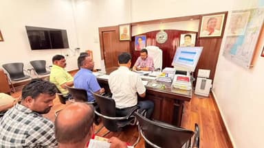 ଝାରସୁଗୁଡା: ବେଲପାହାଡ଼ ପୌରପାଳିକାର ବିଭିନ୍ନ ଉନ୍ନୟନମୂଳକ କାର୍ଯ୍ୟର ସମୀକ୍ଷା କଲେ ରାଜସ୍ୱ ମନ୍ତ୍ରୀ