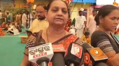 ଭବାନପାଟଣାରେ ୩୪ ଯୋଡ଼ି ନବ ଦମ୍ପତ୍ତିଙ୍କ ବିବାହ କାର୍ଯ୍ୟ ସମ୍ପନ୍ନ କଳାହାଣ୍ଡି ଜିଲ୍ଲା ମଙ୍ଗଳ ଅଧିକାରୀଣୀ ଙ୍କ ପ୍ରତିକ୍ରିୟା