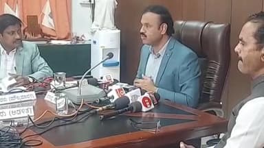 ಧಾರವಾಡ: ಏಪ್ರಿಲ್ 23 ರಂದು ಧಾರವಾಡ ಕರ್ನಾಟಕ ವಿಶ್ವವಿದ್ಯಾಲಯದ 75 ನೇ ಘಟಿಕೋತ್ಸವ: ನಗರದಲ್ಲಿ ಕುಲಪತಿ ಪ್ರೊ.ಎ.ಎಂ ಖಾನ್