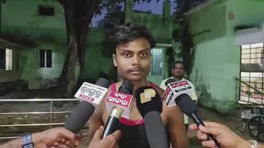 ତେଲକୋଇ: ଶାଳଚୁଆ ନିକଟରେ ସଡ଼କ ଦୁର୍ଘଟଣାରେ ଦମ୍ପତି ମୃତ ଘଟଣାରେ ସନ୍ଧ୍ୟା ୬.୩୦ରେ ପ୍ରତିକ୍ରିୟା ରଖିଛନ୍ତି ସର୍ମ୍ପକିତ