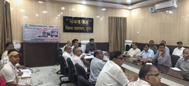 स्वास्थ्य विभाग की समीक्षा बैठक आज जिलाधिकारी निखिल धनराज निप्पाणीकर की अध्यक्षता में संपन्न हुई। बैठक में एसएनसीयू में ...
