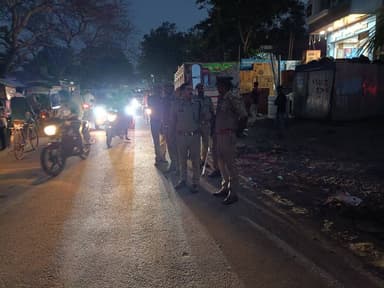 जनपद में कानून व्यवस्था के दृष्टिगत #SP_SBR के निर्देशन में सुरक्षा व्यवस्था बनाए रखने हेतु #CO_घोरावल द्वारा अपने सर्कि...