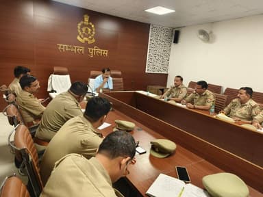 #SPSambhal @Krishan_IPS के निर्देशन में #ASPNorth श्री कुलदीप सिंह द्वारा आगामी होमगार्ड भर्ती परीक्षा के सम्बंध मे #ASP...