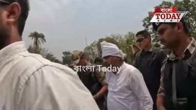 ভোট প্রচারে গিয়ে বচসায় জড়িয়ে পড়লেন হুমায়ুন কবির।