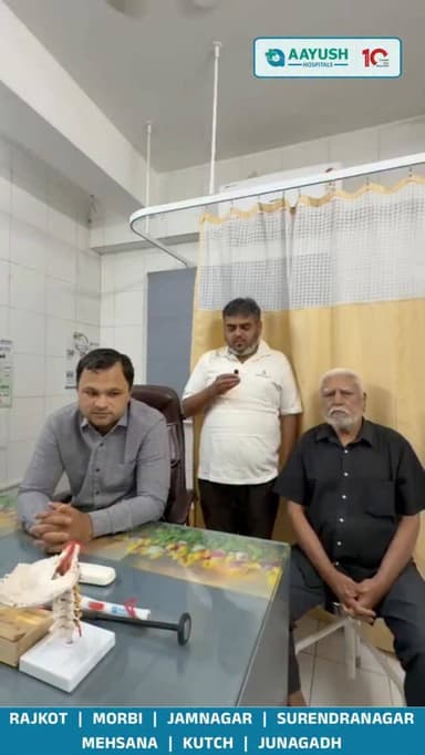 ભૂપતરાયને છેલ્લા 15–20 દિવસથી મગજમાં લોહી જામી જવાના કારણે ગંભીર તકલીફ હતી 💙🧠 (Brain Stroke)
તેઓ Oswal Aayush Hospital આ...