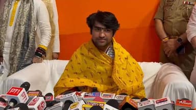 बागेश्वर धाम के पीठाधीश्वर पंडित धीरेंद्र कृष्ण शास्त्री की प्रयागराज में आज से हनुमंत कथा