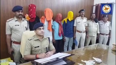 लखीसराय । चार अपराधी दो पिस्टल पांच जिंदा गोली दो मोबाइल के साथ गिरफ्तार। क्या है पूरा मामला #lakhisarai