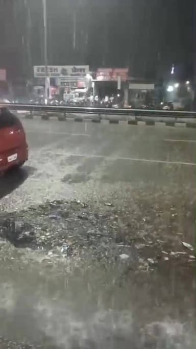 औसा तालुक्यात पडला जोरदार अवकाळी पाऊस