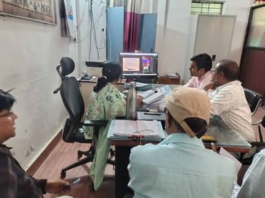 मध्यप्रदेश लोक सेवा आयोग परीक्षा में व्यवस्थाओं को सुनिश्चित करने हेतु प्राप्त हुए निर्देश
मध्यप्रदेश लोक सेवा आयोग, इ...