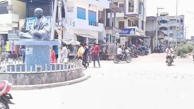 ధర్మపురి: కాంగ్రెస్ పార్టీ జాతీయ అధ్యక్షులు మల్లికార్జున్ ఖర్గే దిష్టిబొమ్మ దగ్ధం చేసిన ధర్మపురి బిజెపి పట్టణ శాఖ నాయకులు