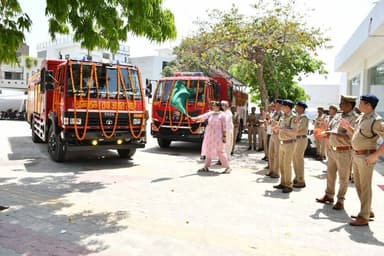वरिष्ठ पुलिस अधीक्षक जनपद बदायूँ, सुश्री अंकिता शर्मा द्वारा जनपद में जनमानस की सुरक्षा और आपातकालीन स्थितियों से निपटने...