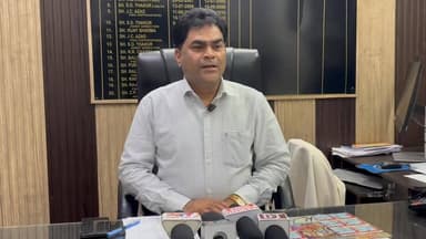 धर्मशाला: व्यावसायिक सिलेंडर की कमी पर क्या बोले जिला नियन्त्रक पुरुषोत्तम सिंह | Kangra Express
#kangraexpress #dharam...