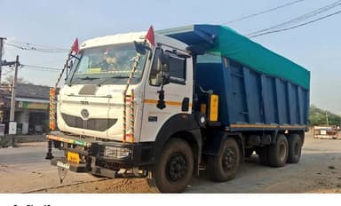 श्री रोशन मीना SP नागौर के निर्देशानुसार अवैध खनन/परिवहन के विरूद्ध थाना पांचौड़ी द्वारा लगातार कार्यवाही करते हुए दौरा...