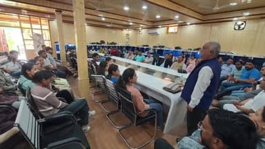 दिव्यांग विद्यालय #चंडीगढ़ से रिटायर्ड प्रधानाचार्य, #चंडीगढ़ #चुनाव_आयोग के ब्रांड एम्बेसडर जगत नाथ जयाडा ने #पुरोला नगर...