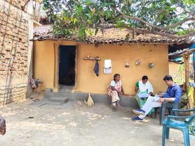 विकासखंड केशकाल में “बस्तर मुन्ने” कार्यक्रम के अंतर्गत 21 से 28 अप्रैल 2026 तक ग्राम पंचायत स्तर पर सर्वे कार्य किया जा...