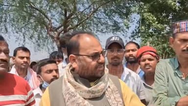 पूरन बिगहा अग्निकांड: मौके पर पहुंचे रफीगंज विधायक प्रमोद कुमार सिंह, पीड़ितों को दिया मदद का भरोसा
औरंगाबाद जिला के...