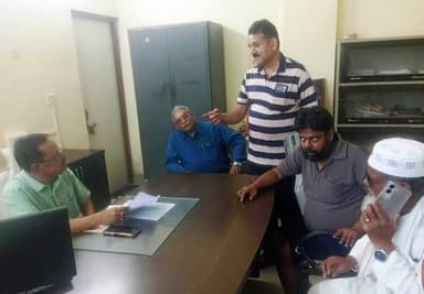 सफलता की कहानी
बहु-दिव्यांगता प्रमाण पत्र मिला तो अनूप के चेहरे पर लौटी मुस्कान
लंबे समय से अपनी परेशानियों के बीच जी...