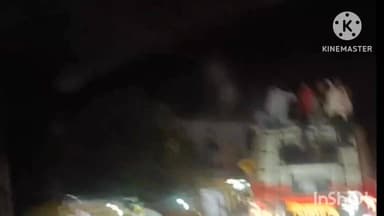 नागौद: सतना जिले में वैवाहिक कार्यक्रम के चलते बस की छत पर बैठकर यात्रा करने को मजबूर हुए लोग