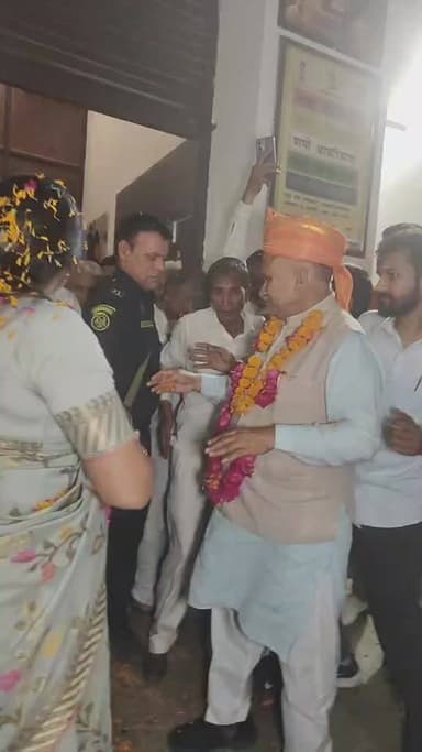 Sonipat - राजीव जैन को टिकट मिलने के बाद पहुंचे विधायक और केंद्रीय मंत्री के साथ जनसभा कार्यक्रम live