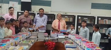 पीएम श्री स्कूल जवाहर नवोदय विद्यालय चुरहट, जिला सीधी में कक्षा 6वीं के नवप्रवेशित विद्यार्थियों के लिए प्रवेश उत्सव कार...