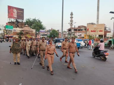 दिनांक-22.04.2026 को पुलिस आयुक्त श्री रघुबीर लाल के निर्देशन एवं अपर पुलिस आयुक्त (कानून एवं व्यवस्था) डॉ. विपिन ताडा क...