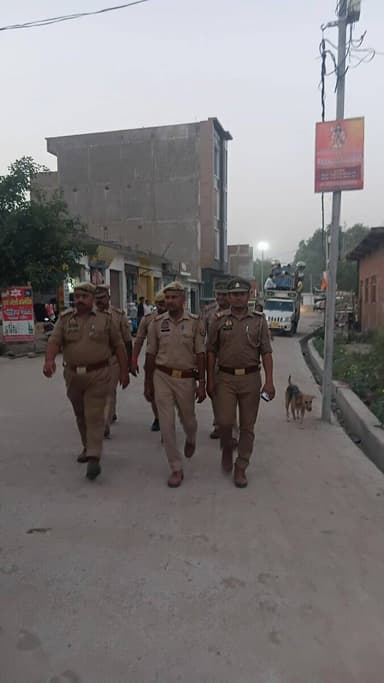 पुलिस अधीक्षक कन्नौज विनोद कुमार के निर्देशन में जनपद में शांति एवं कानून व्यवस्था बनाये रखने हेतु थाना विशुनगढ पुलिस द...