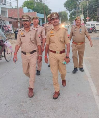 #SitapurPolice थाना मछरेहटा पुलिस द्वारा अपराध नियंत्रण, शांति/सुरक्षा एवं कानून व्यवस्था तथा जनमानस में सुरक्षा की भावन...