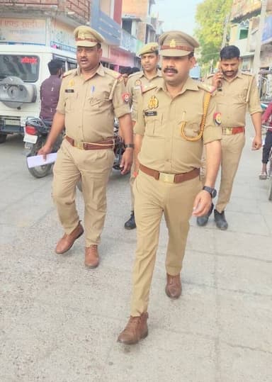 #SitapurPolice थाना रामपुरकलां पुलिस द्वारा अपराध नियंत्रण, शांति/सुरक्षा एवं कानून व्यवस्था तथा जनमानस में सुरक्षा की भ...