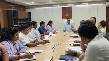 आज जिला निर्वाचन पदाधिकारी भोजपुर, श्री तनय सुल्तानिया की अध्यक्षता में भोजपुर-सह-बक्सर स्थानीय प्राधिकारी क्षेत्र के उप...