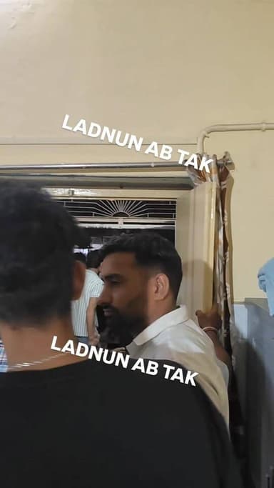 लाडनूँ:-#कार व टेम्पो के बीच हुई जोरदार #टक्कर में तीन लोग #घायल हो गए,हादसे में जावा बास #निवासी टेम्पो चालक #असगर सहि...