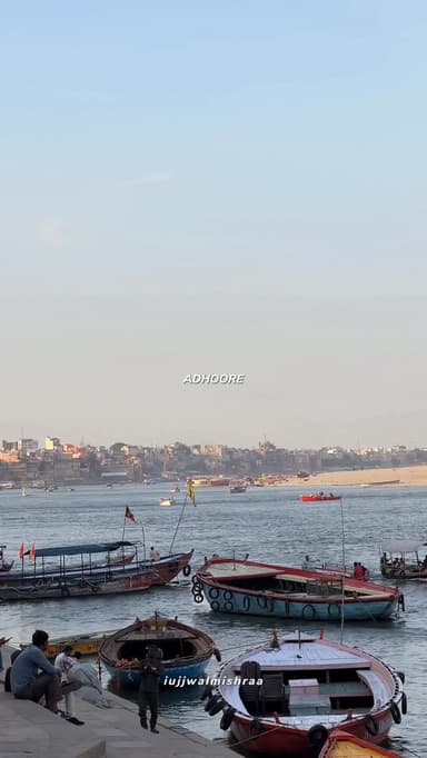 Banaras 🫶
#reels #explore #banaras #varanasidiaries #viral