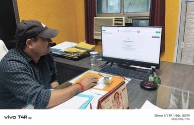 जनगणना 2027 : स्व-गणना की सुविधा शुरू
जिला पदाधिकारी-सह-प्रधान जनगणना अधिकारी, औरंगाबाद श्रीमती अभिलाषा शर्मा (भा.प्र.स...