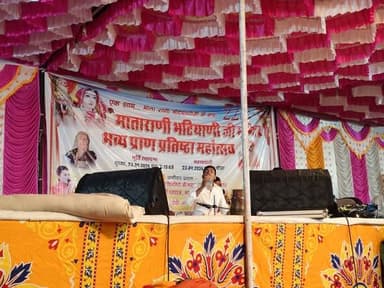 शेरगढ़ में एक शाम माता रानी भटियाणी के नाम भजन संध्या में शामिल हुए भाजपा नेता जसवंत सिंह इंदा...