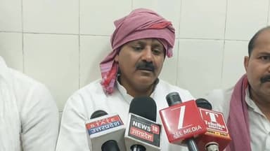 खबर गाजीपुर से है।जहां करंडा थाना क्षेत्र के कटारिया गांव में बवाल और पथराव के मामले में गाजीपुर के एसपी ईरज रजा ने घटना...