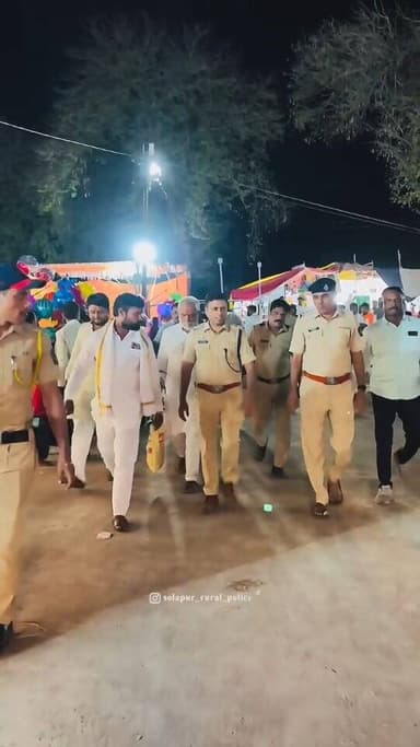 नागनाथ महाराजांच्या पवित्र देवस्थान, मोहोळ येथे माननीय पोलीस अधीक्षक श्री. अतुल कुलकर्णी यांची भेट 🙏🌿
पर्यावरण संवर्धनाच...