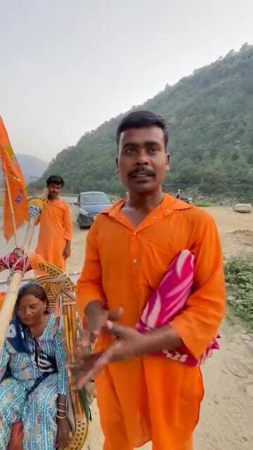 श्रद्धा और आस्था हो तो हर कठिनाई आसान हो जाती है, ये छोटी सी क्लिप भी यही संदेश देती है।
श्री केदारनाथ धाम की यात्रा के...