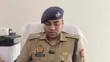 #थाना फूलपुर क्षेत्रान्तर्गत ग्राम संदलपुर मलेथुआ में एक युवती का शव मिलने पर पुलिस द्वारा कृत कार्यवाही के सम्बंध में प...