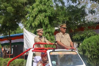 #SP_SBR के नेतृत्व में पुलिस लाइन चुर्क में आगामी दीक्षांत परेड (Passing Out Parade)के दृष्टिगत पूर्वाभ्यास सम्पन्न करा...