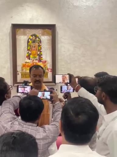 प्रयागराज उप मुख्यमंत्री केशव प्रसाद मौर्य जी से बाइट nai news tv चैनल के प्रधान सम्पादक