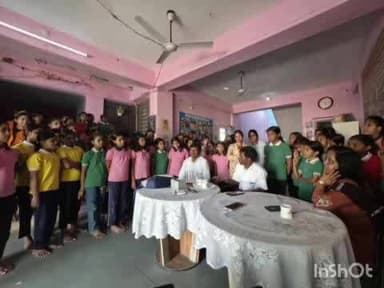 झाबुआ: डीपीसी द्वारा कस्तूरबा गांधी बालिका विद्यालय करडावद बड़ी का आकस्मिक निरीक्षण