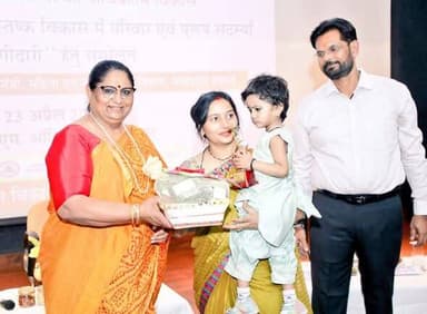 मस्तिष्क विकास के लिए शुरुआती 6 वर्ष और प्रथम 1000 दिन है सबसे महत्वपूर्ण - मंत्री सुश्री भूरिया
मध्यप्रदेश में 8वें पो...