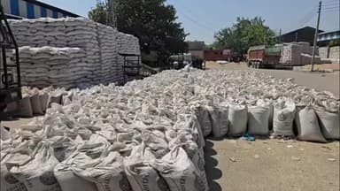 पलवल: श्रमिकों की कमी से अनाज उठान में सुस्ती, गेहूं का भंडारण न होने से किसान परेशान